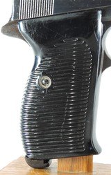Mauser (Walther) P-38, byf/44, Cal. 9mm, Ser. 8909. BEAUTIFUL LATE WAR PRODUCTION. - 4 of 14