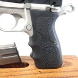 MINTY BROWNING HI-POWER, CAL .40 S&W , SER. 2WSNW53064, - 8 of 12