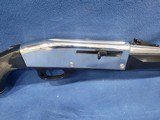 REMINGTON NYLON 66 APACHE, SEMI-AUTO. CAL. .22 LR, SER. 2212751. - 3 of 15