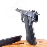 U.S. PROPERTY HIGH STANDARD MDL. HD, CAL. .22 LR, SER. 119868, MFG. 1942. - 10 of 12
