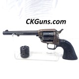 MINTY COLT PEACEMAKER CAL. 22 L.R./.22 MAG.  6" BARREL, SER. G129929, MFG.1975. - 1 of 12