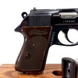 PRISTINE WALTHER PPK, CAL. .380 ACP, SER. 116698 A, MFG. WEST . GERMANY 1965. - 4 of 15