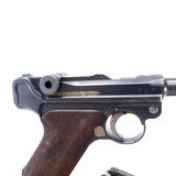 AWESOME, KRIEGSMARINE MAUSER LUGER P-08, S/42, CAL. 9MM, SER. 913 e.  MFG. 1937. - 7 of 15