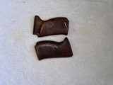ULTRA RARE ORIGINAL WLTHER WOODEN P-38 GRIPS - 4 of 4 ULTRA RARE ORIGINAL WLTHER WOODEN P-38 GRIPS - 4 of 4