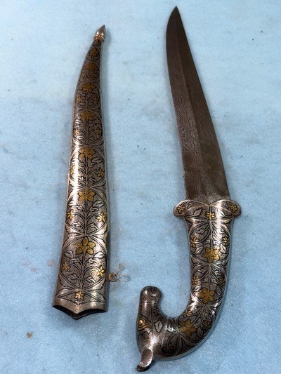 Awesome Indo Persian Khanjar Damascene Dagger - Image 3 of 6