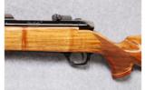 Weatherby Mark V .300 Weatherby Magnum - 5 of 7
