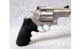 Ruger Super Redhawk Alaskan .44 Magnum - 1 of 2