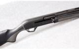 Remington Versa Max Black Composite 12 Gauge 3.5 Inch - 1 of 7