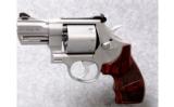 Smith & Wesson Stainless
Model 627-5 .357 Magnum - 2 of 2
