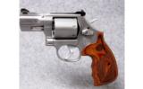 Smith & Wesson Performance Center Stainless 386-6 - 2 of 2