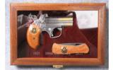 Bond Arms Texas Ranger .45 LC/.410 Derringer - 2 of 3