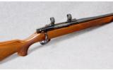 Weatherby Vanguard DeLuxe .300 Weatherby Magnum - 1 of 7