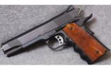 Kimber Classic Custom .45 ACP - 1 of 2