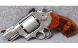 Smith & Wesson 627-5 - 2 of 2