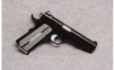Dan Wesson Valor .45 ACP - 1 of 2