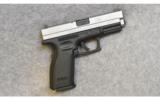 Springfield Armory XD-40 in .40 S&W - 1 of 3