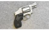 Smith & Wesson 642-2 in .38 S&W spl. - 1 of 2