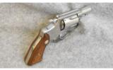 Smith & Wesson Model 60 in .38 Special. - 3 of 4