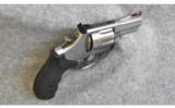 Smith & Wesson 686-6 in .357 Mag - 3 of 4