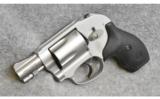 Smith & Wesson ~ 638-3 ~ .38 Spl. - 2 of 2