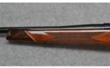 Weatherby ~ Vanguard ~ .300 Weatherby Magnum. - 6 of 8