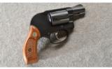 Smith & Wesson ~ 382 Airweight ~ .38 Special - 1 of 3