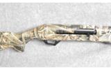 Benelli ~ Super Black Eagle II ~ 12 Gauge - 3 of 9