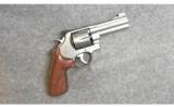 Smith & Wesson ~ 625-8 JM ~ .45 ACP - 1 of 2