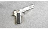 Smith & Wesson ~ SW1911 ~ .45 ACP - 1 of 2