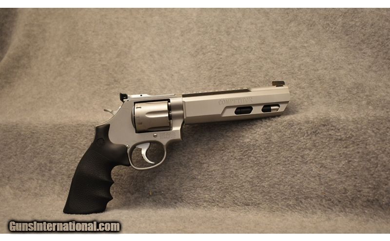 Smith & Wesson ~ 686-6 Competitor ~ .357 Magnum