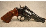 smith & wesson
model 29 3
.44 remington magnum