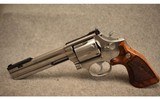 Smith & Wesson ~ Model 686 ~ .357 Magnum - 2 of 2