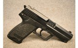 Heckler & Koch ~ USP ~ .40 S&W - 1 of 3