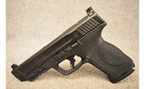 Smith & Wesson ~ M&P M2.0 ~ 10 mm Auto - 2 of 3