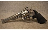 Smith & Wesson ~ Model 629-5 ~ .44 Magnum - 2 of 2