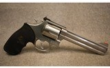 Smith & Wesson ~ Model 686 ~ .357 Magnum - 1 of 2