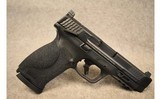 Smith & Wesson ~ M&P 10mm M2.0 ~ 10mm Auto - 1 of 3