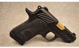 Kimber
Micro 9 ESV
9mm Luger