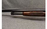 Winchester ~ Model 12 ~ 12 Gauge - 3 of 4