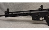 Smith & Wesson ~ M&P 15-22 ~ .22 Long Rifle - 5 of 6