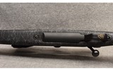 Weatherby ~ Mark V ~ .300 Weatherby Magnum - 9 of 12