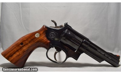 Smith & Wesson ~ Model 19-4 Pennsylvania 75th Anniversary of the State Police 1905-1980 ~ .357 Magnum