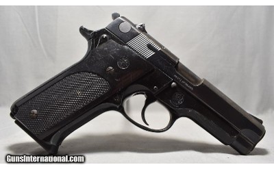 Smith & Wesson ~ Model 59 ~ 9mm Luger