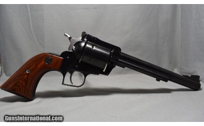 Ruger ~ New Model Super Blackhawk ~ .44 Magnum