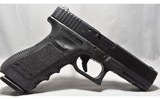 Glock ~ 22 ~ .40 S&W - 1 of 3