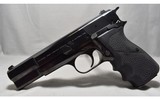 Browning ~ Hi-Power ~ 9mm Luger - 2 of 3