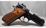 Smith & Wesson ~ Model 439 ~ 9mm Parabellum - 1 of 3