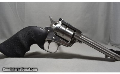 Ruger ~ New Model Single-Six ~ .22 Magnum