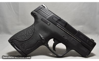 Smith & Wesson ~ M&P9 Shield ~ 9mm Luger