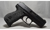 Heckler & Koch ~ P2000 ~ 9mm Luger - 1 of 3